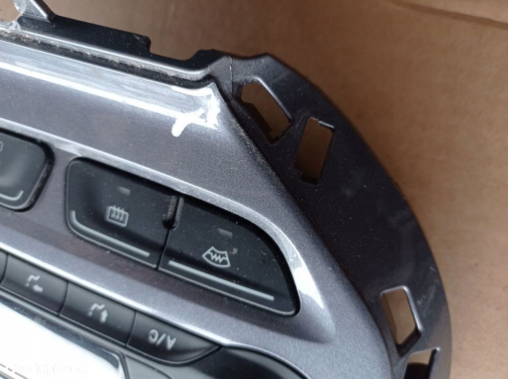 FORD FOCUS MK3 PANEL KLIMATYZACJI BM5T18C612CL - 3