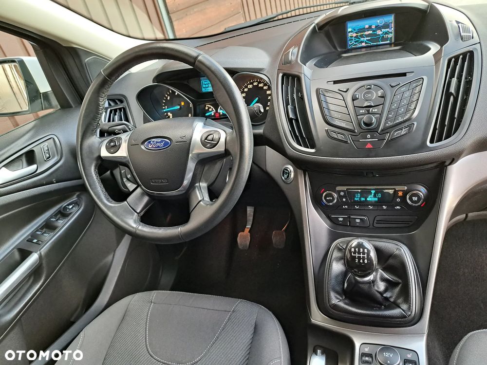 Ford Kuga 2.0 TDCi Titanium - 6
