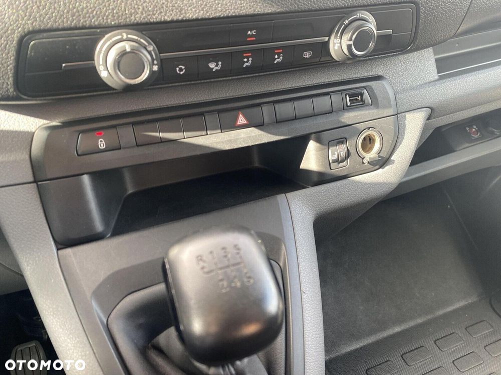 Toyota ProAce - 23