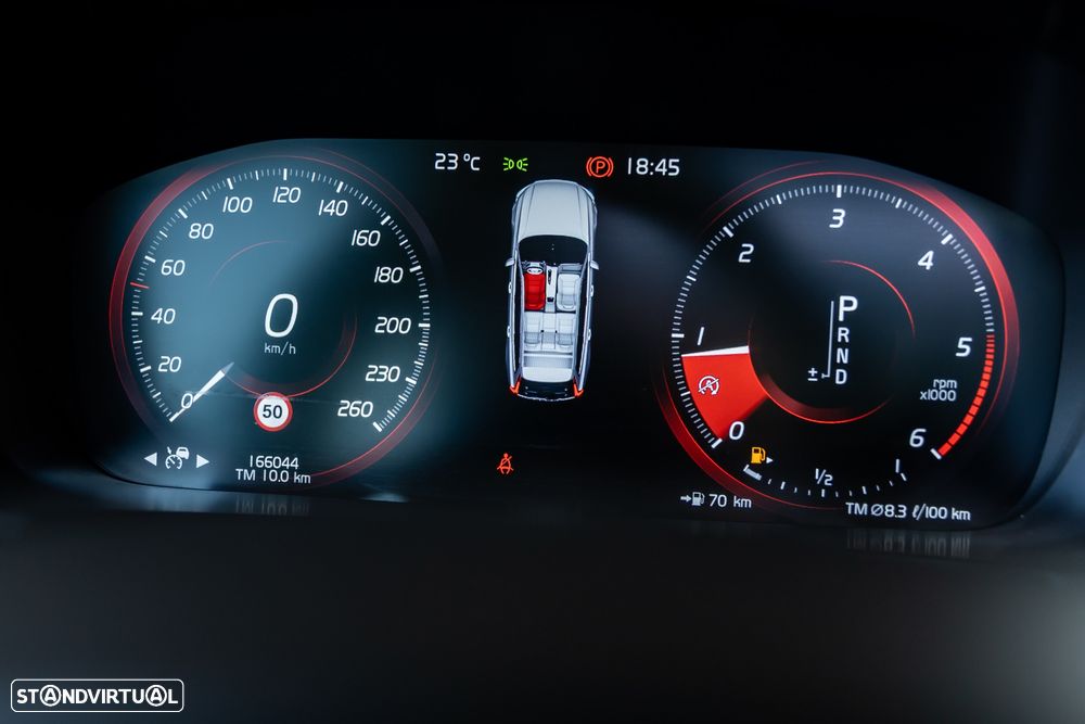 Volvo V90 D4 AWD Geartronic - 23