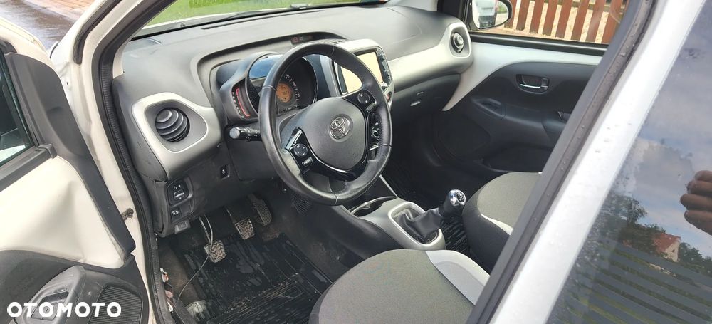 Toyota Aygo x-cite - 8