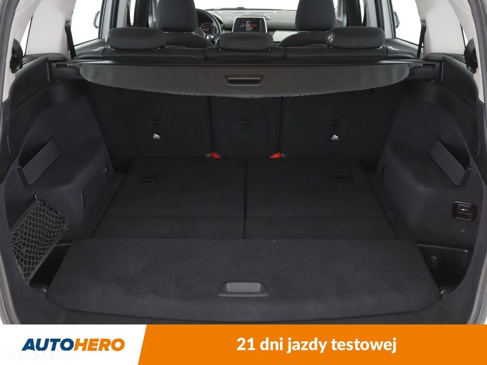 BMW Seria 2 - 17