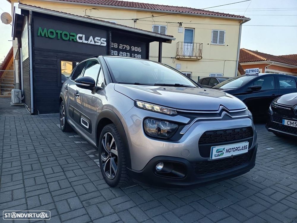 Citroën C3 1.2 PureTech Shine - 1