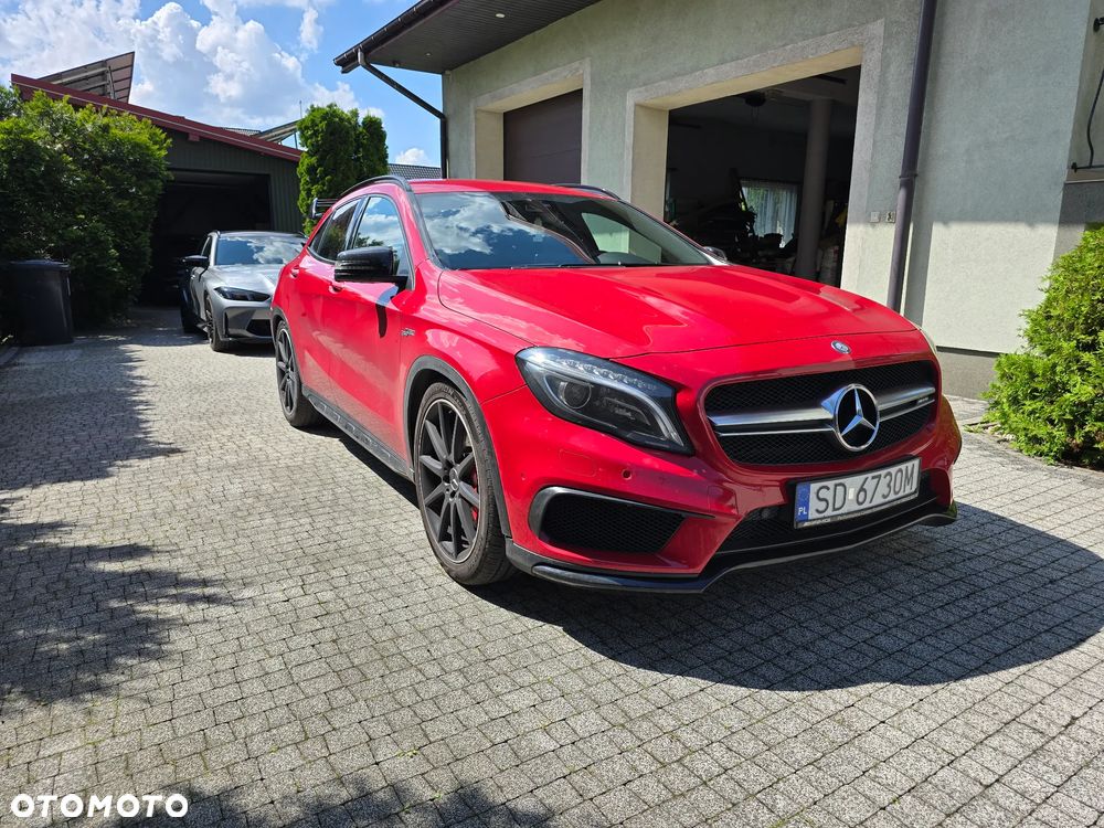 Mercedes-Benz GLA AMG 45 4-Matic - 4