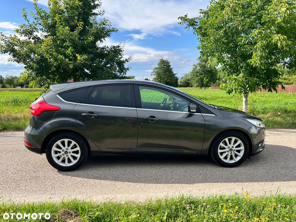 Ford Focus 2.0 TDCi Titanium ASS - 5