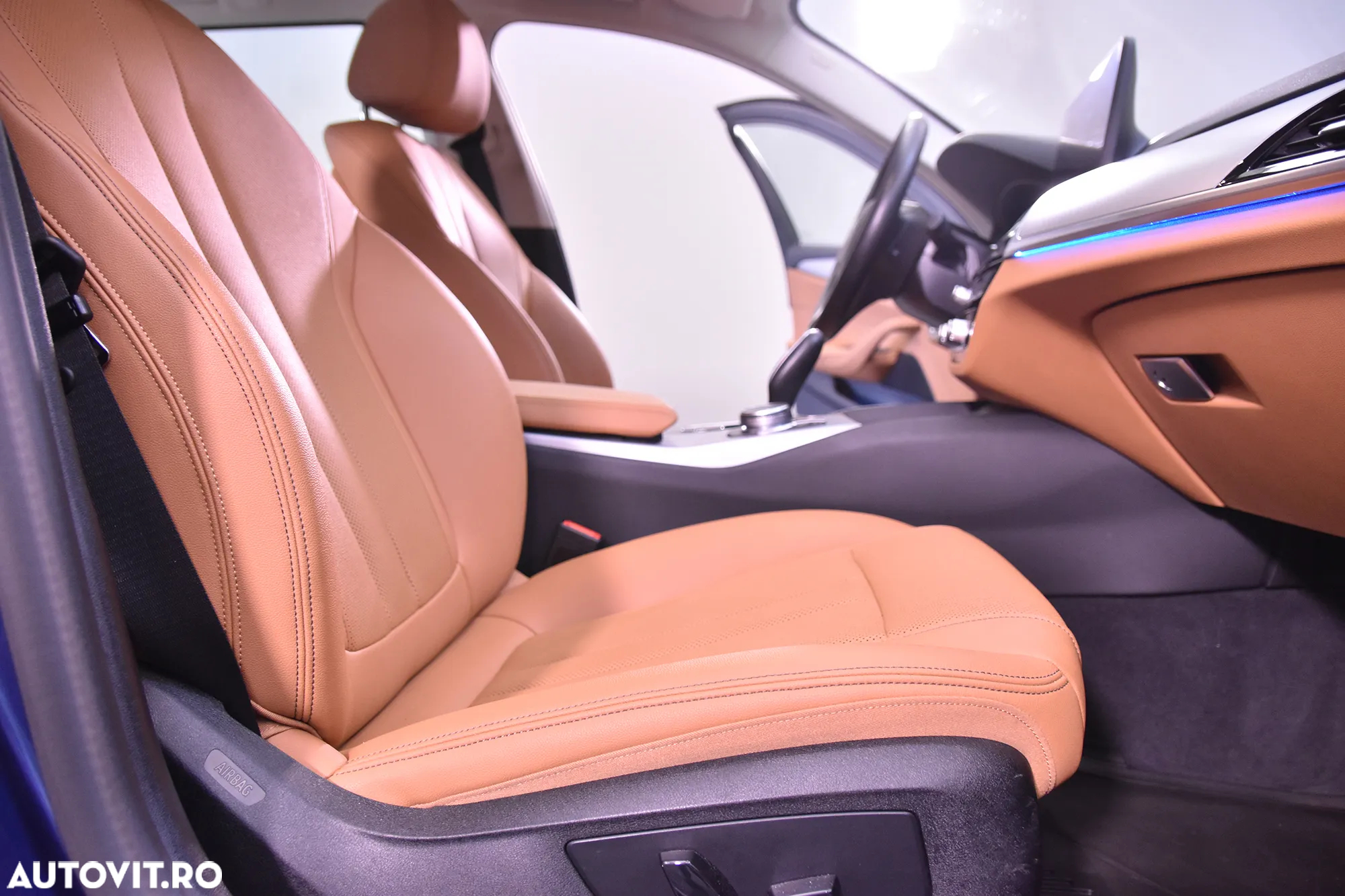 BMW Seria 5 530e xDrive AT PHEV - 11