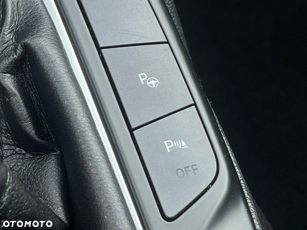 Ford Focus 1.5 EcoBlue Start-Stopp-System COOL&CONNECT - 38