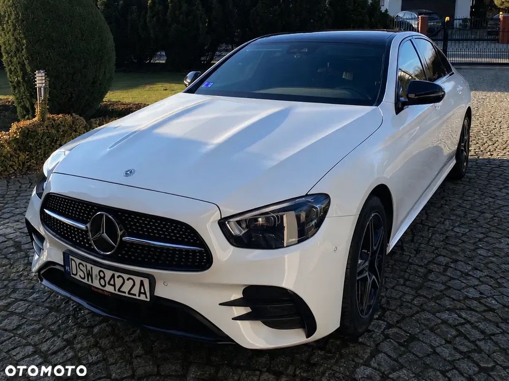 Mercedes-Benz Klasa E 220 d 4-Matic AMG - 1