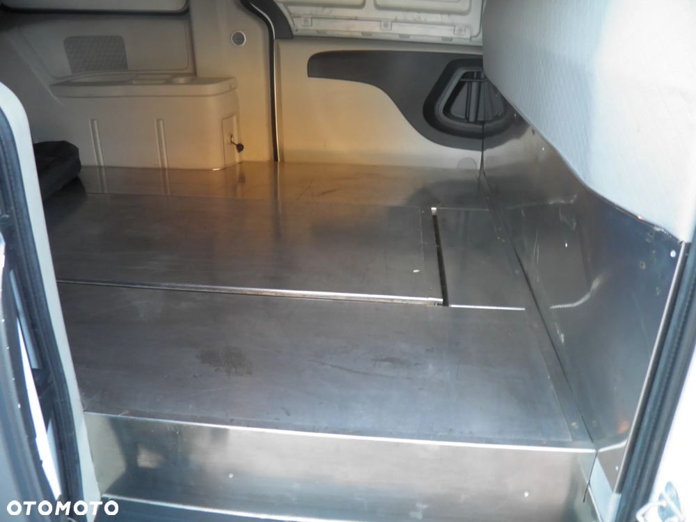 Dodge Grand Caravan 3.6 Express - 11