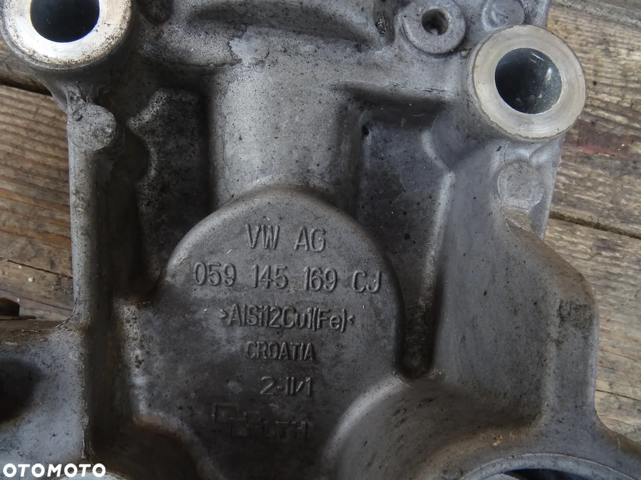 Łapa mocowania sprężarki klimatyzacji VW AMAROK 059145169CJ  PRZEWÓD WODY 059121071DK KOLEKTOR WYDECHOWY 059253733D - 2