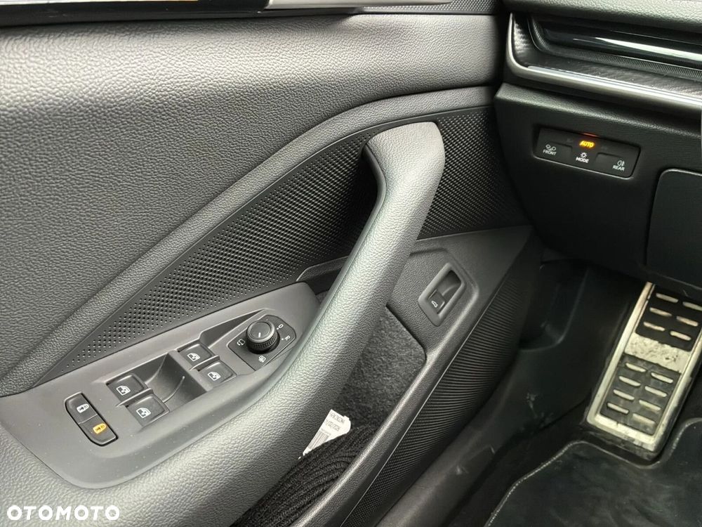 Skoda Superb - 23