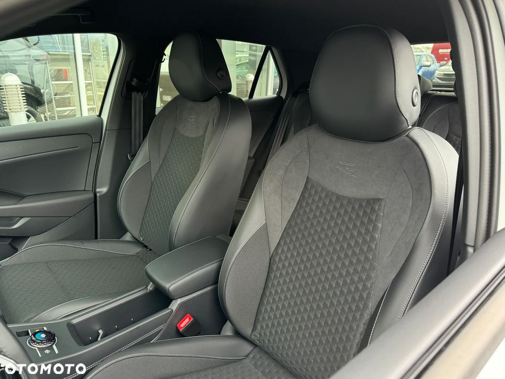 Volkswagen T-Roc 1.5 eTSI R-Line DSG - 14