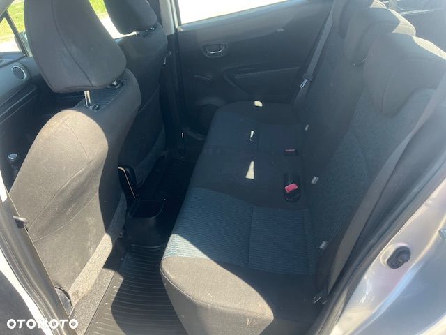 Toyota Yaris 1.4 D-4D Luna EU5 - 12