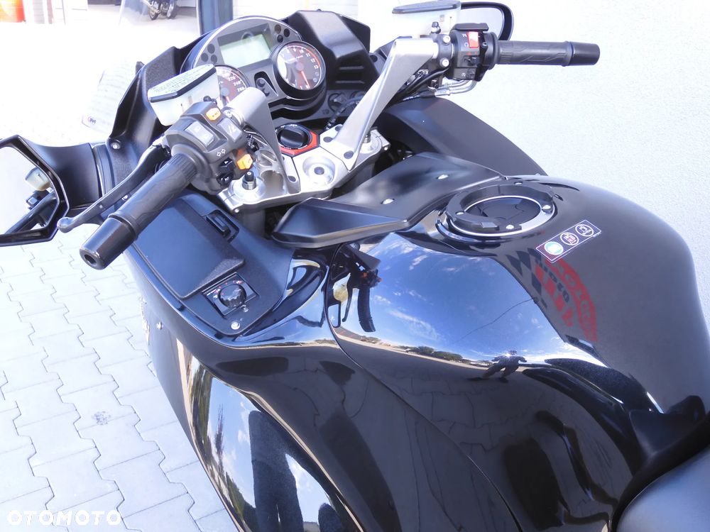Kawasaki GTR - 39