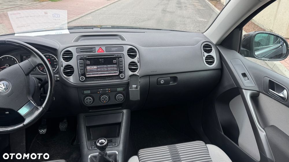 Volkswagen Tiguan 2.0 TSI 4Motion Track & Field - 22