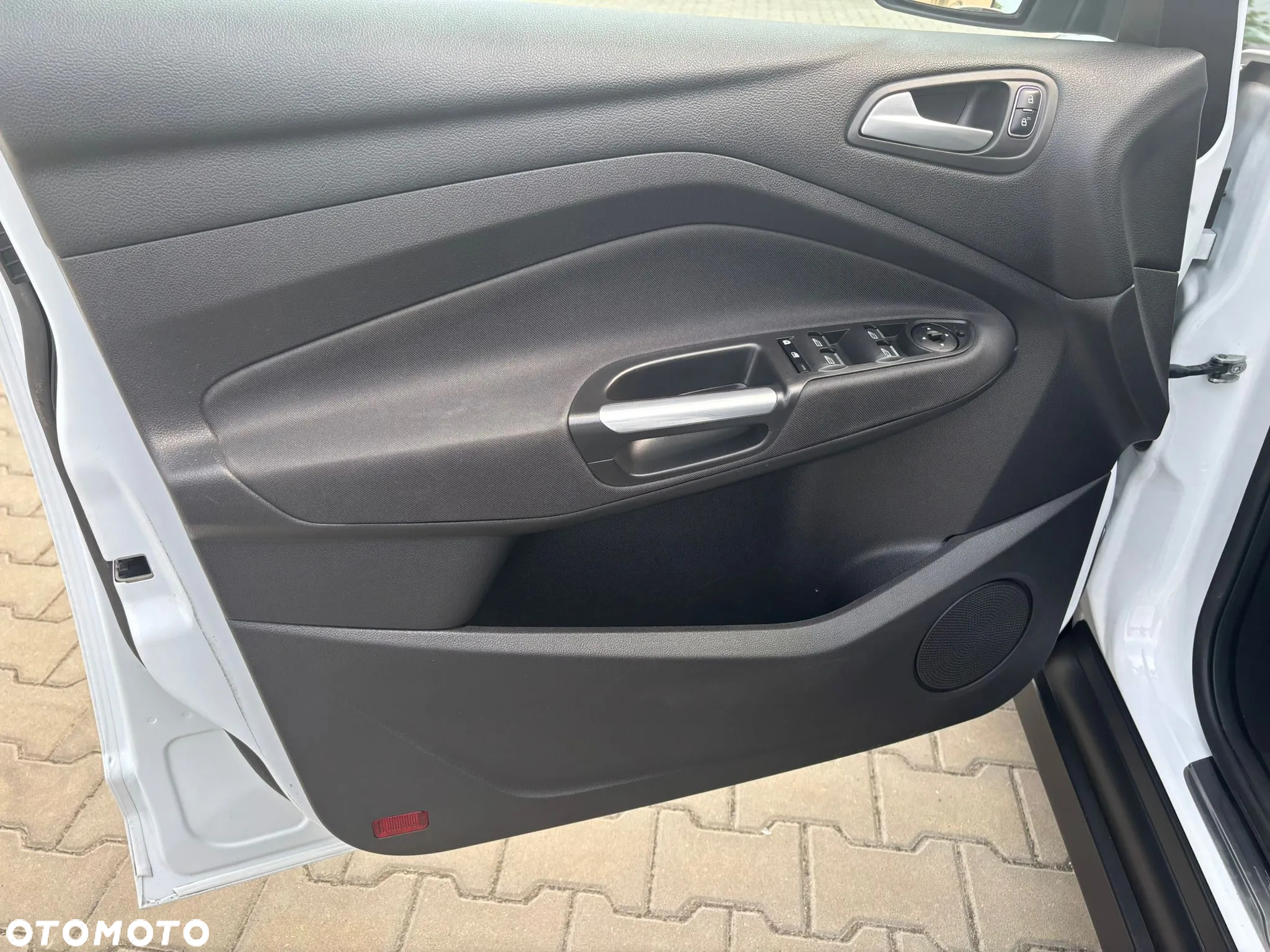 Ford Grand C-MAX Gr 1.5 TDCi Titanium ASS - 26
