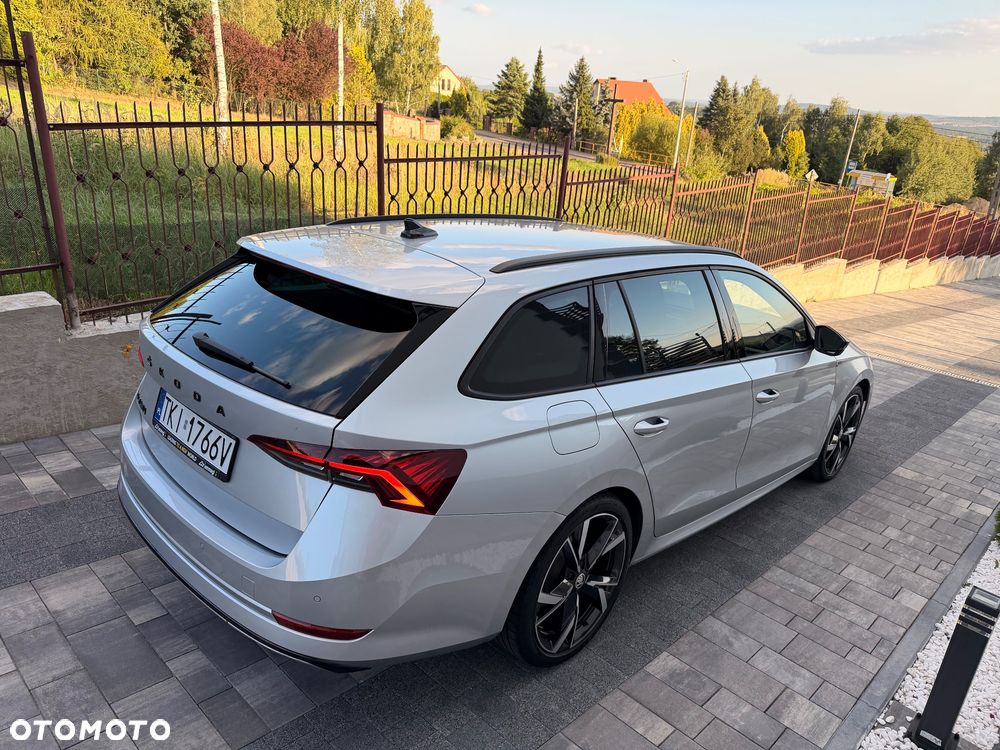 Skoda Octavia 2.0 TDI 4x4 Sportline DSG - 17