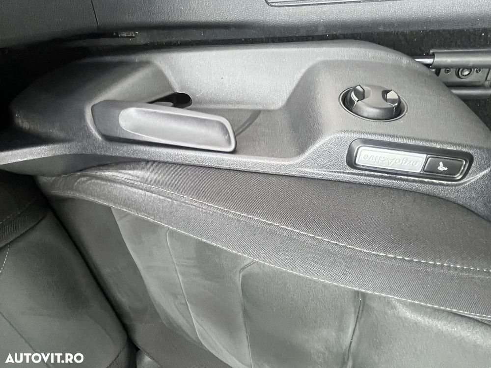 Volkswagen Tiguan 1.5 TSI ACT Comfortline - 12