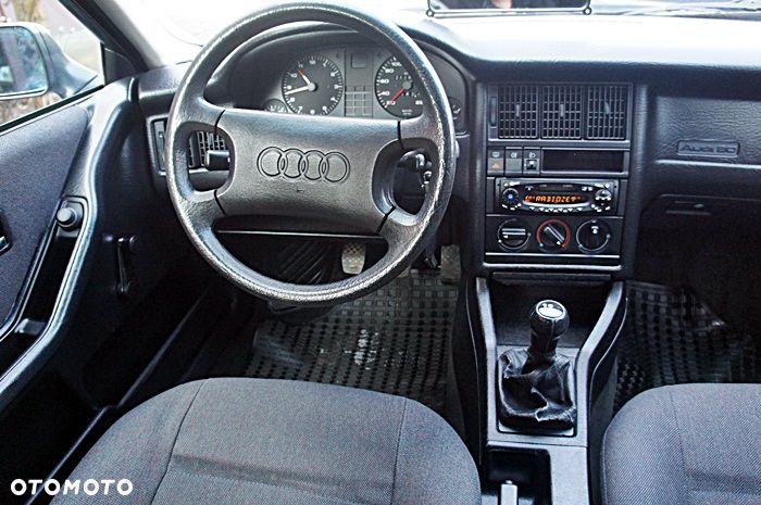 Audi 80 1.6 - 21