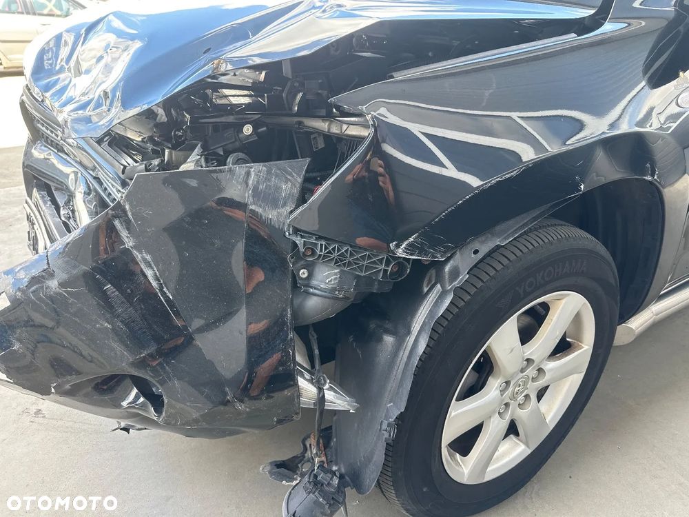 Toyota RAV4 - 14