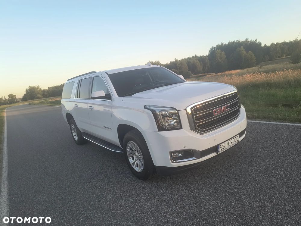 GMC Yukon - 8