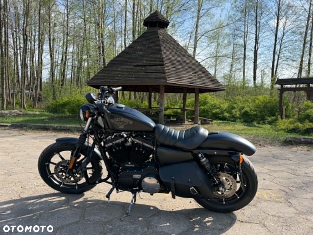 Harley-Davidson Sportster Iron 883 - 9