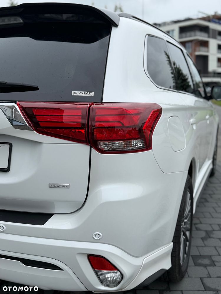 Mitsubishi Outlander 2.4 4WD Top - 27