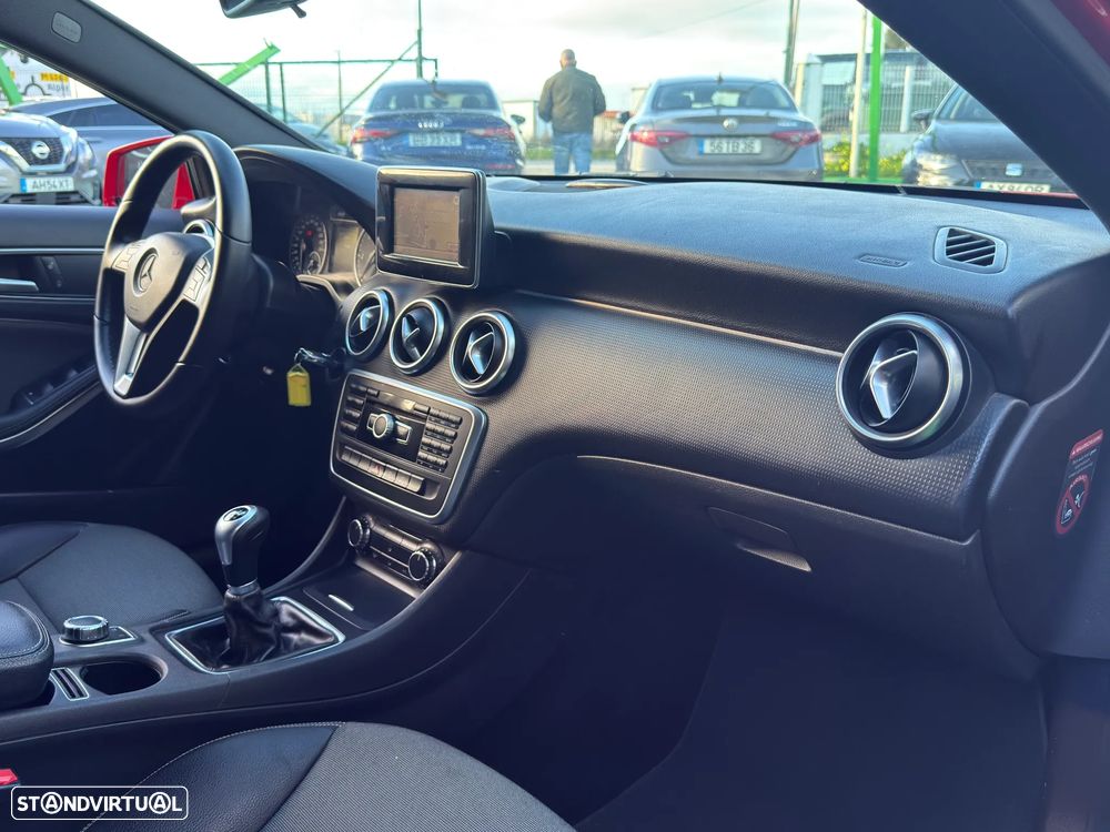 Mercedes-Benz A 180 CDI BE Urban - 21