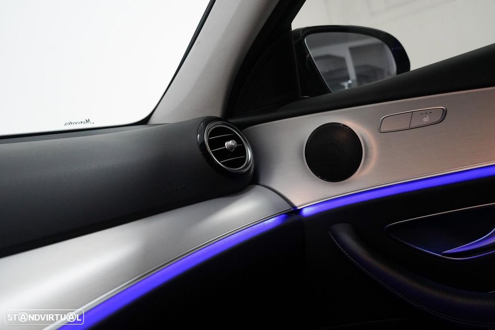 Mercedes-Benz E 300 e Avantgarde - 20