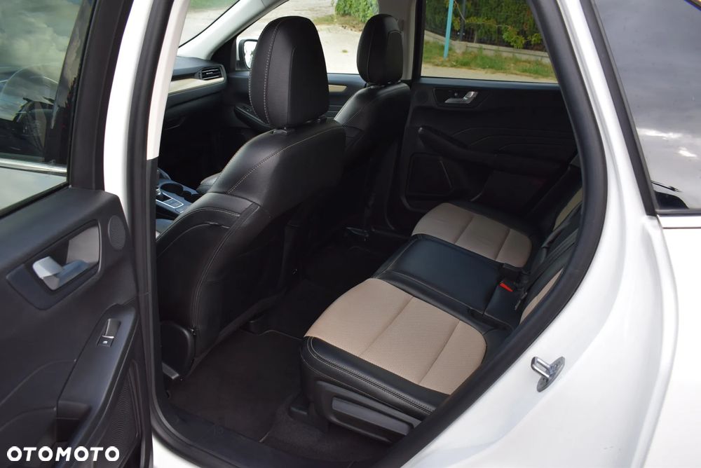 Ford Escape 2.0 EcoBoost AWD Titanium - 10