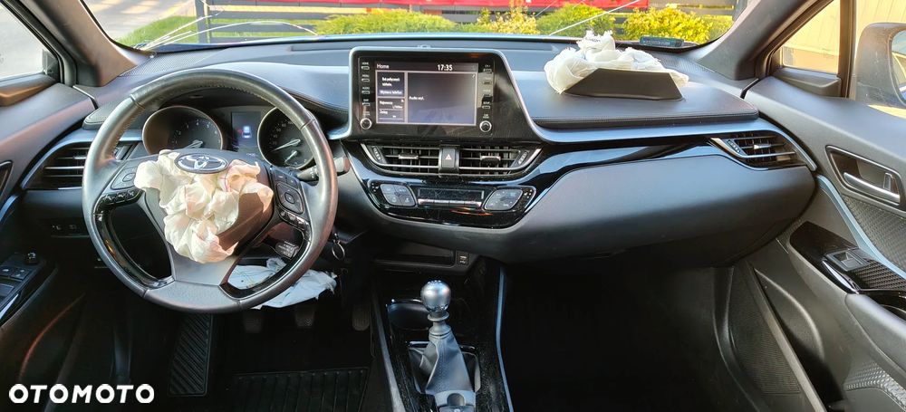 Toyota C-HR 1.2 T Premium - 5