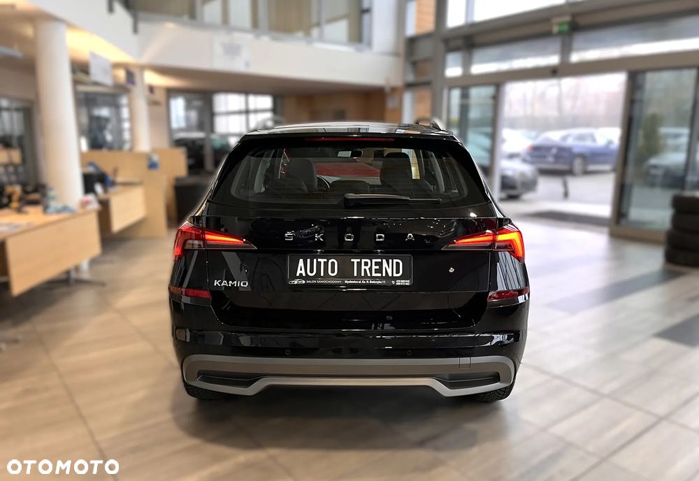 Skoda Kamiq 1.6 TDI DSG Style - 6