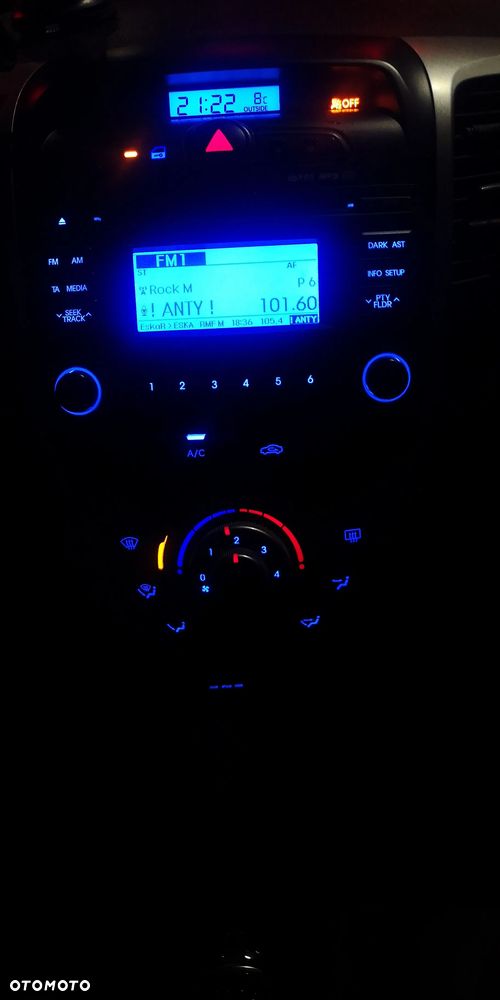 Hyundai ix20 1.4 blue - 14