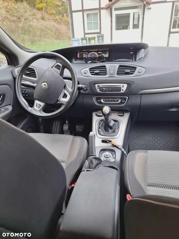 Renault Scenic 1.5 dCi Limited - 8