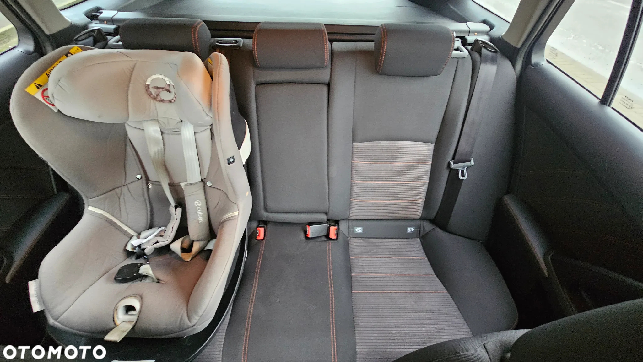 Toyota Avensis 1.8 Business Edition MS - 10