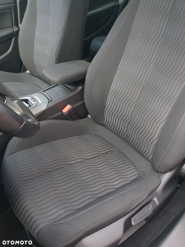 Peugeot 308 BlueHDi 150 Stop & Start Business-Line - 7