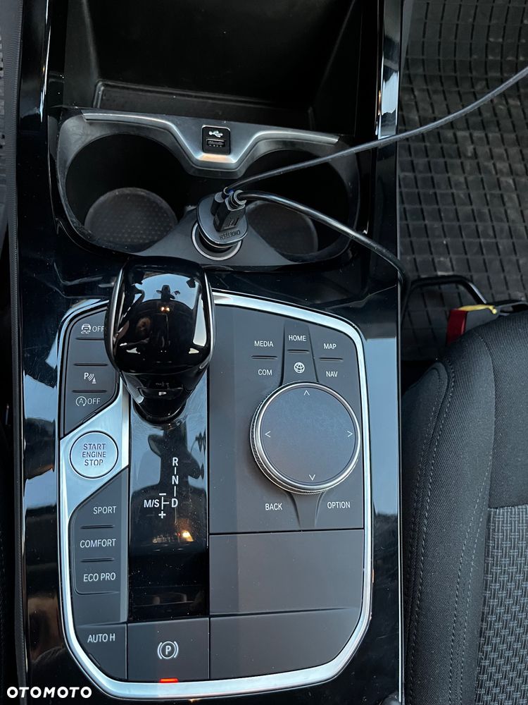 BMW Seria 1 118i - 21