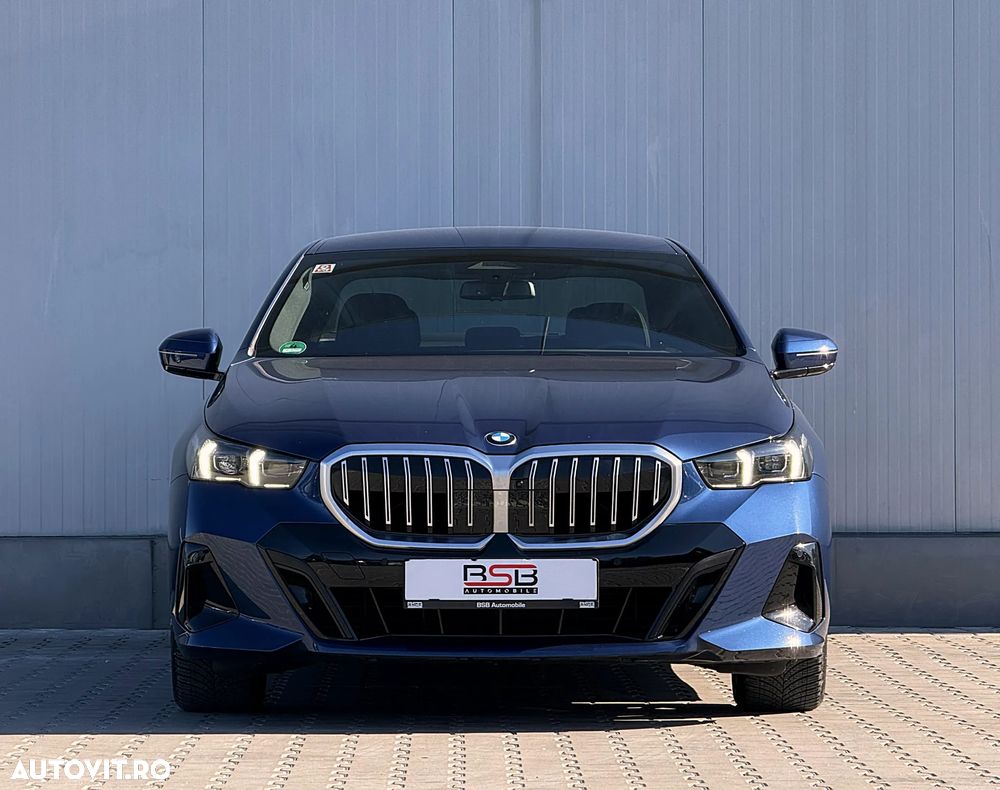 BMW Seria 5 520i AT MHEV - 3