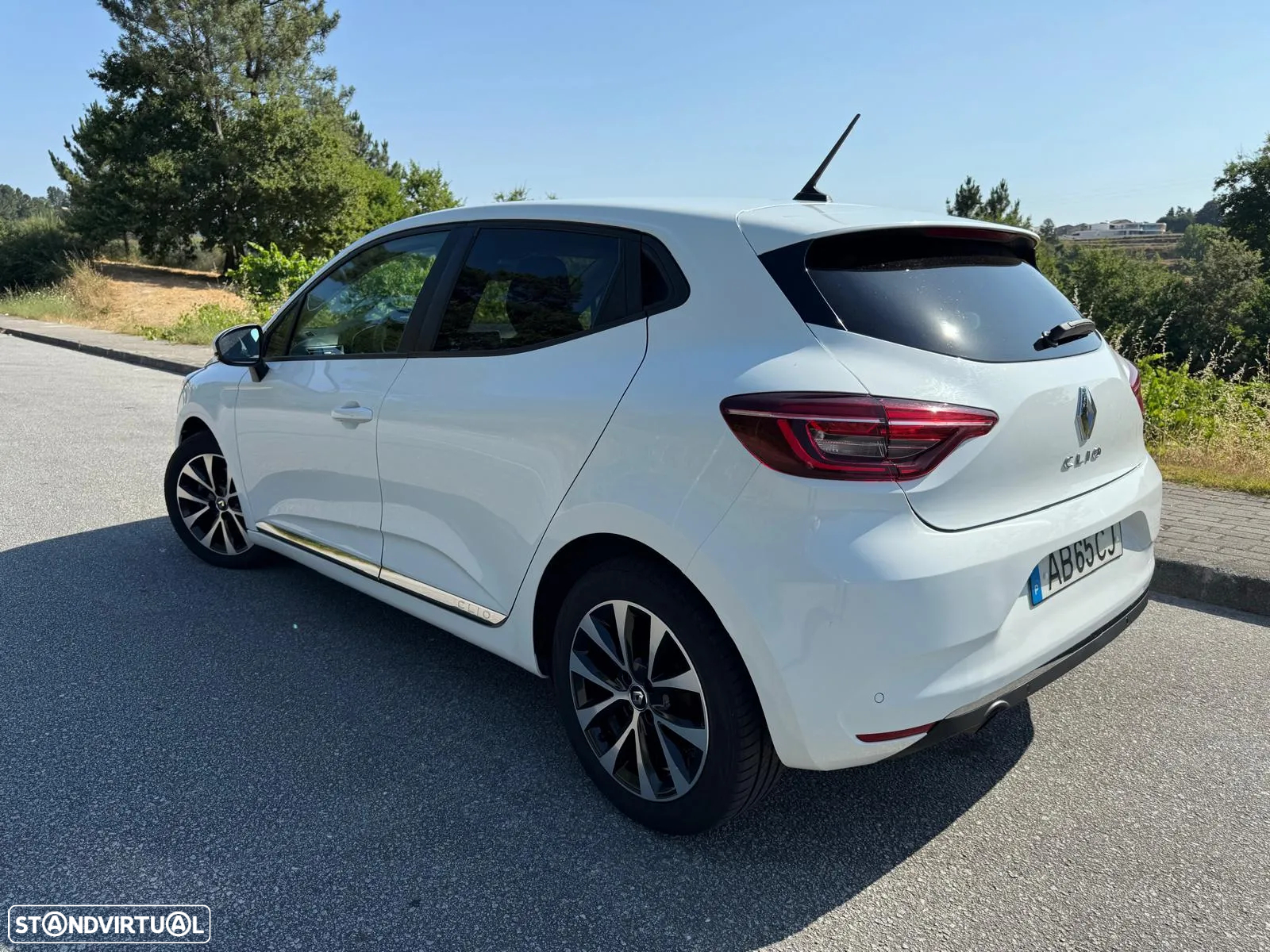 Renault Clio 1.5 Blue dCi Intens - 4