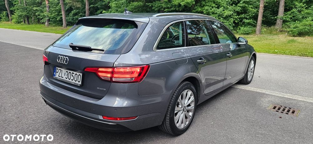 Audi A4 Avant - 23