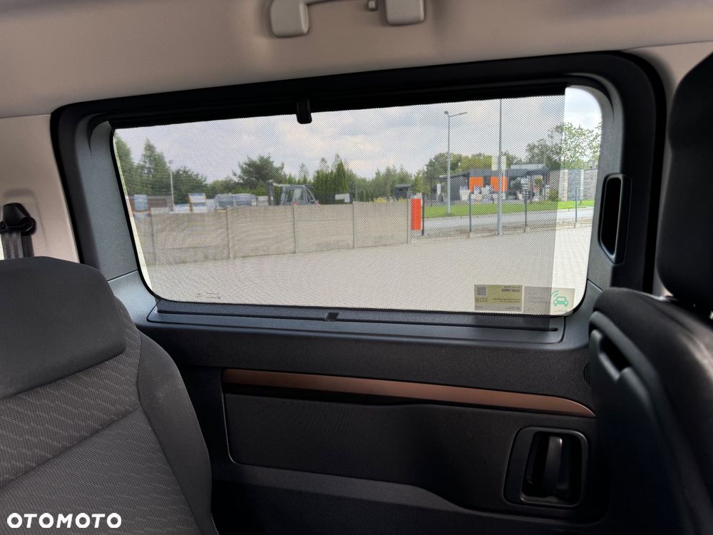 Toyota Proace Verso - 40