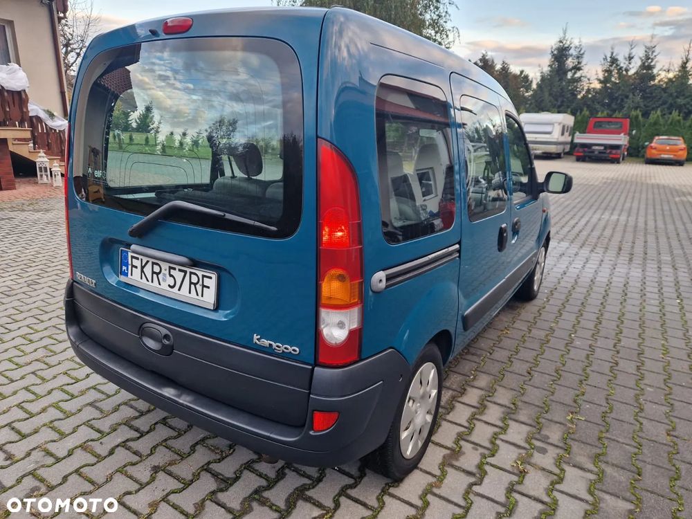 Renault Kangoo 1.5 dCi Helios - 10