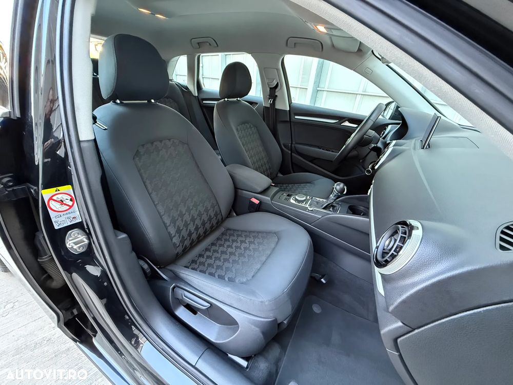 Audi A3 1.6 TDI Ambiente - 17