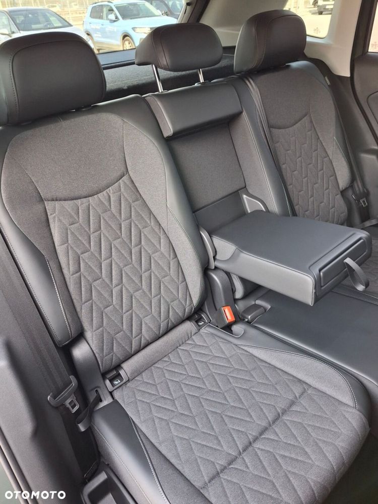 Volkswagen Tiguan - 22