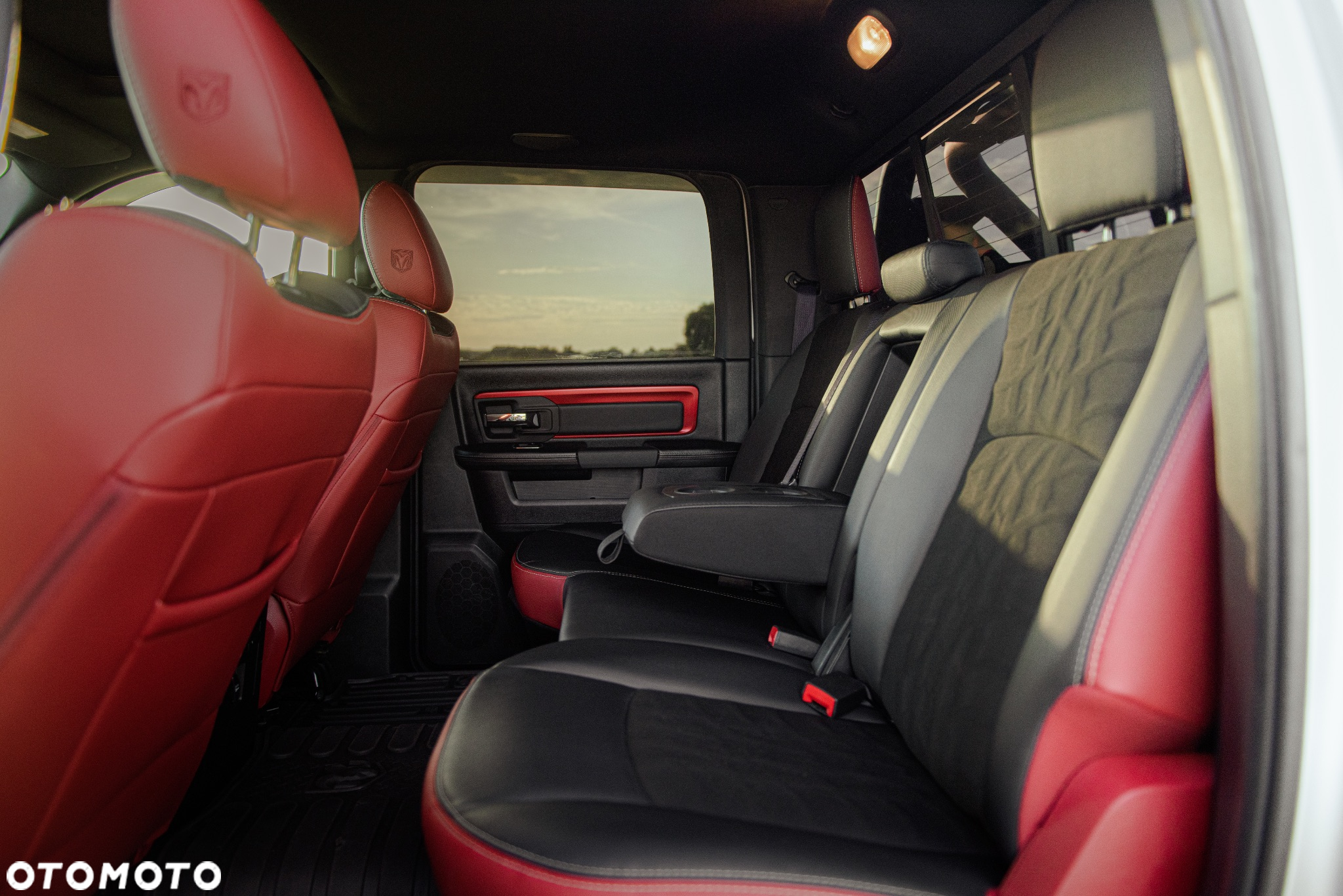RAM 1500 5.7 Crew Cab Rebel - 19