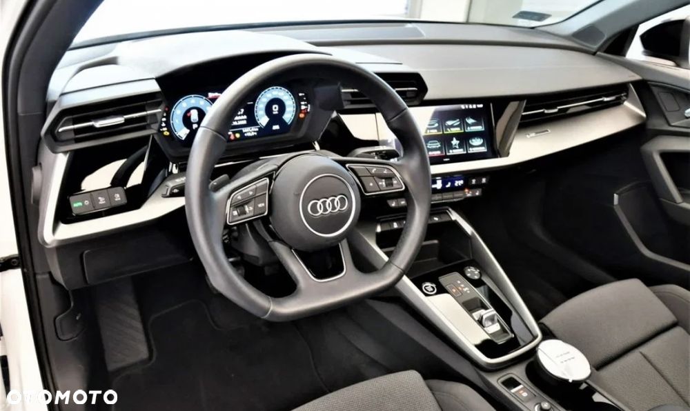 Audi A3 Sportback 35 TFSI S tronic S line - 13