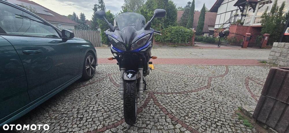 Yamaha FZ6 - 2