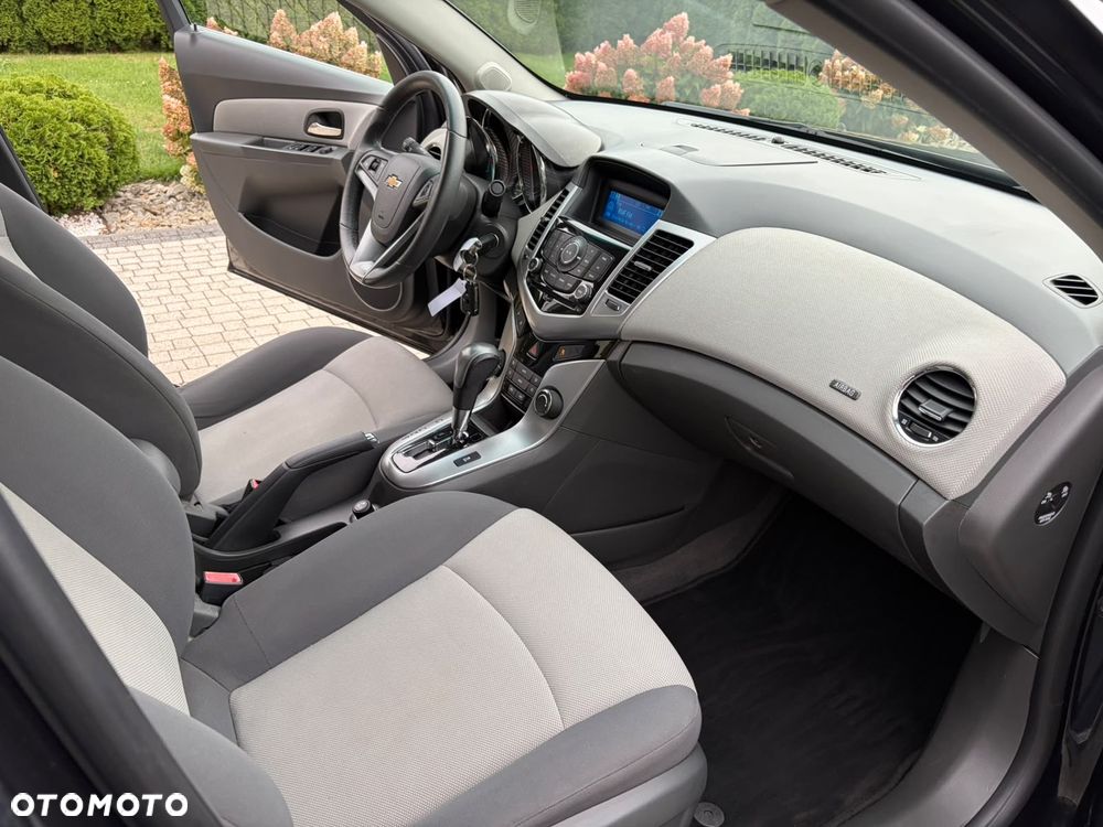 Chevrolet Cruze 1.8 Automatik LT - 28