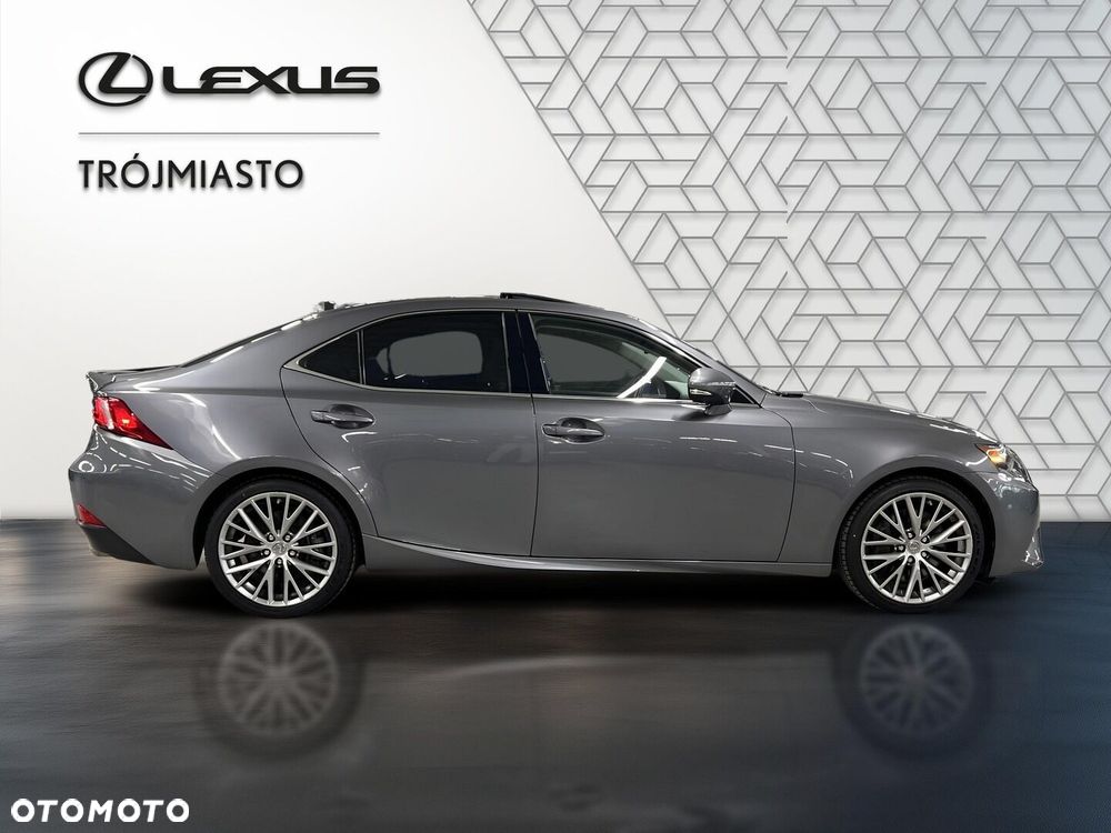 Lexus IS 200t Prestige - 7