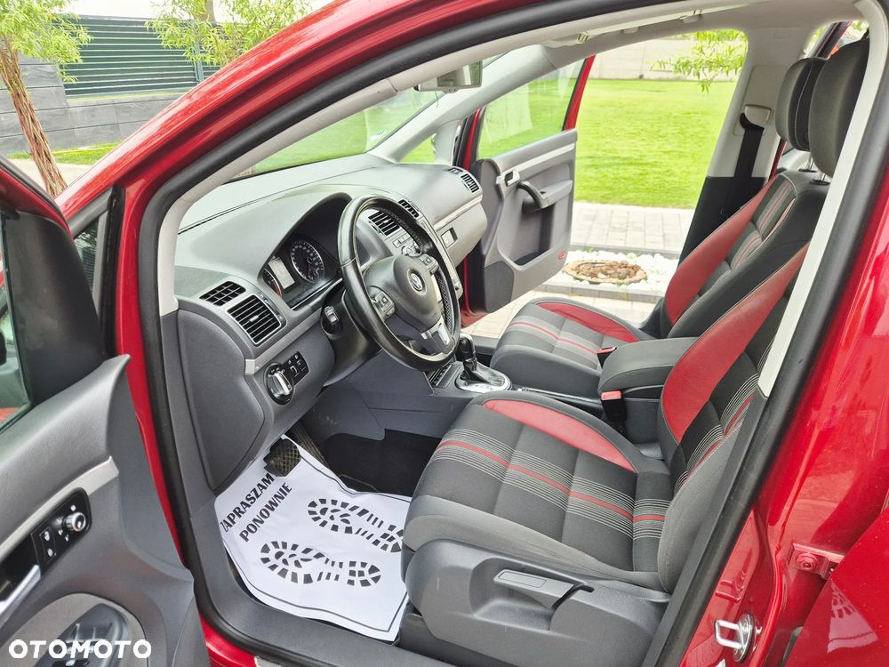 Volkswagen Touran 1.6 TDI DPF DSG MATCH - 5